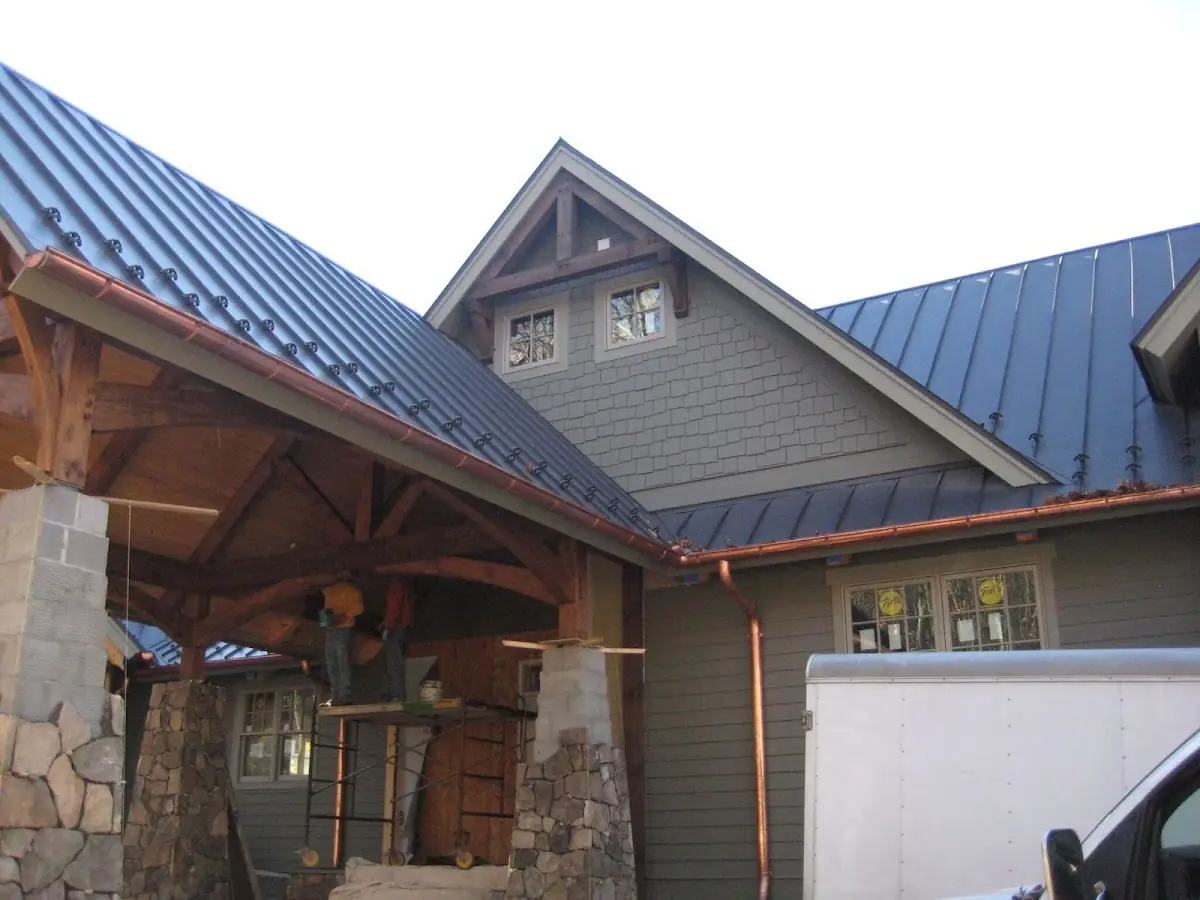Craftsman Roofing team delivering quality roofing work in Bedford